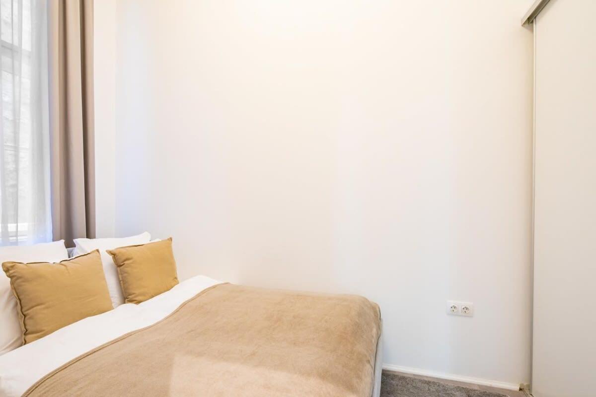 Quiet Comfort - Central Buda Βουδαπέστη Εξωτερικό φωτογραφία